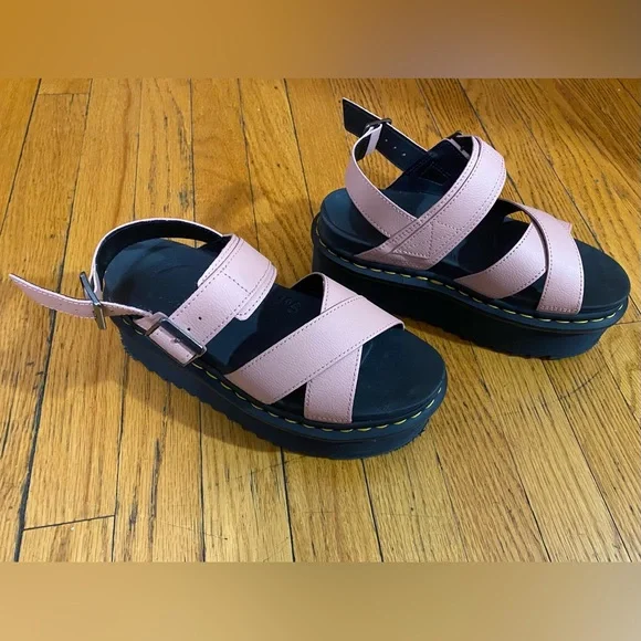 Dr. Martens: Voss II sandals - Picture 6 of 16